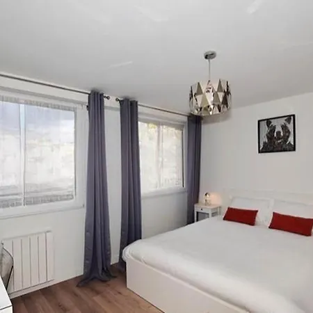 Appartement Garconniere - Appt Cosy & Parking A 9 Min De Jaude
