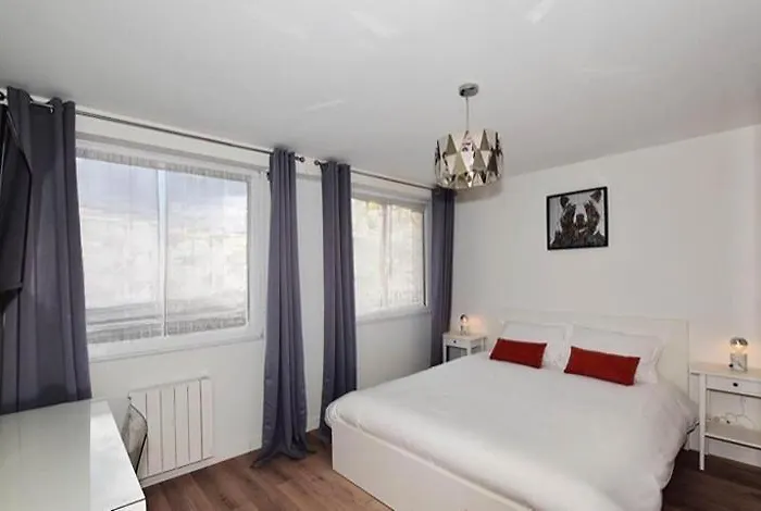 Appartamento Garconniere - Appt Cosy & Parking A 9 Min De Jaude